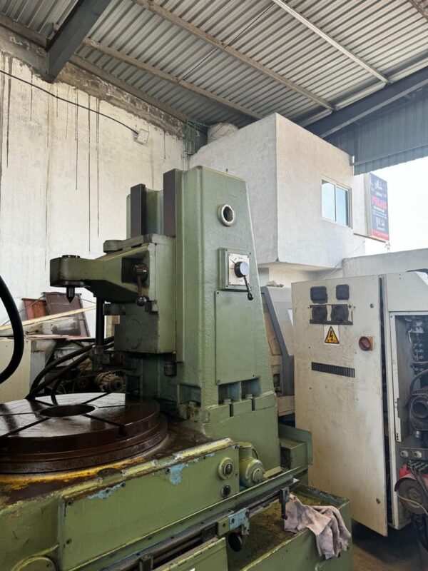 Gear hobbing machine MODUL WMW ZFWZ 800/3
