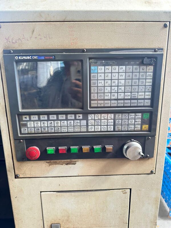 2 Headman cnc lathes - Image 2